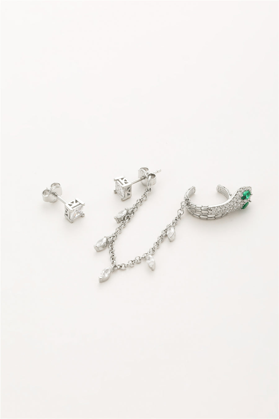 Boucles d'oreilles – Serpent suspendu avec pierres