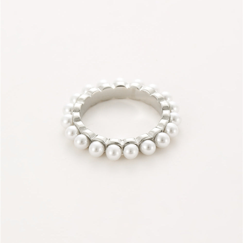 Pearl ring