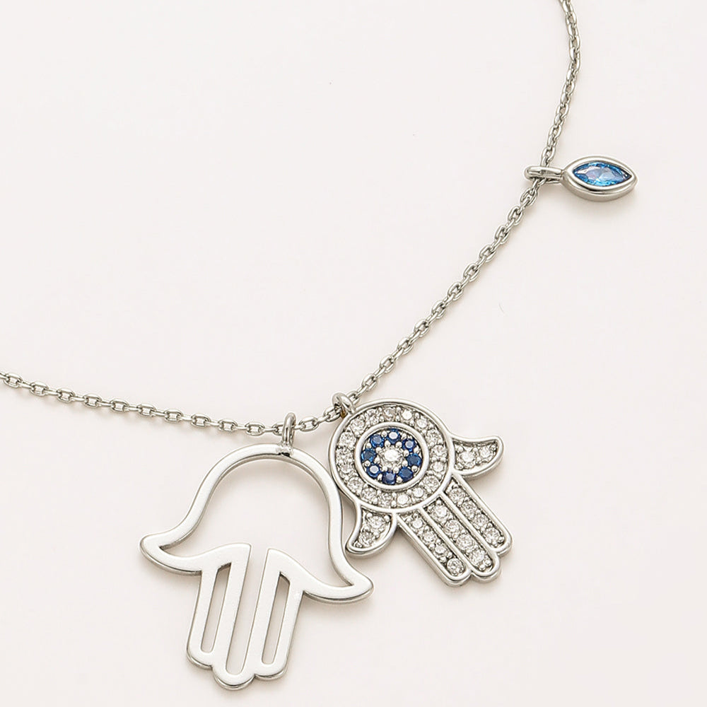 Necklace with Fatima's hand