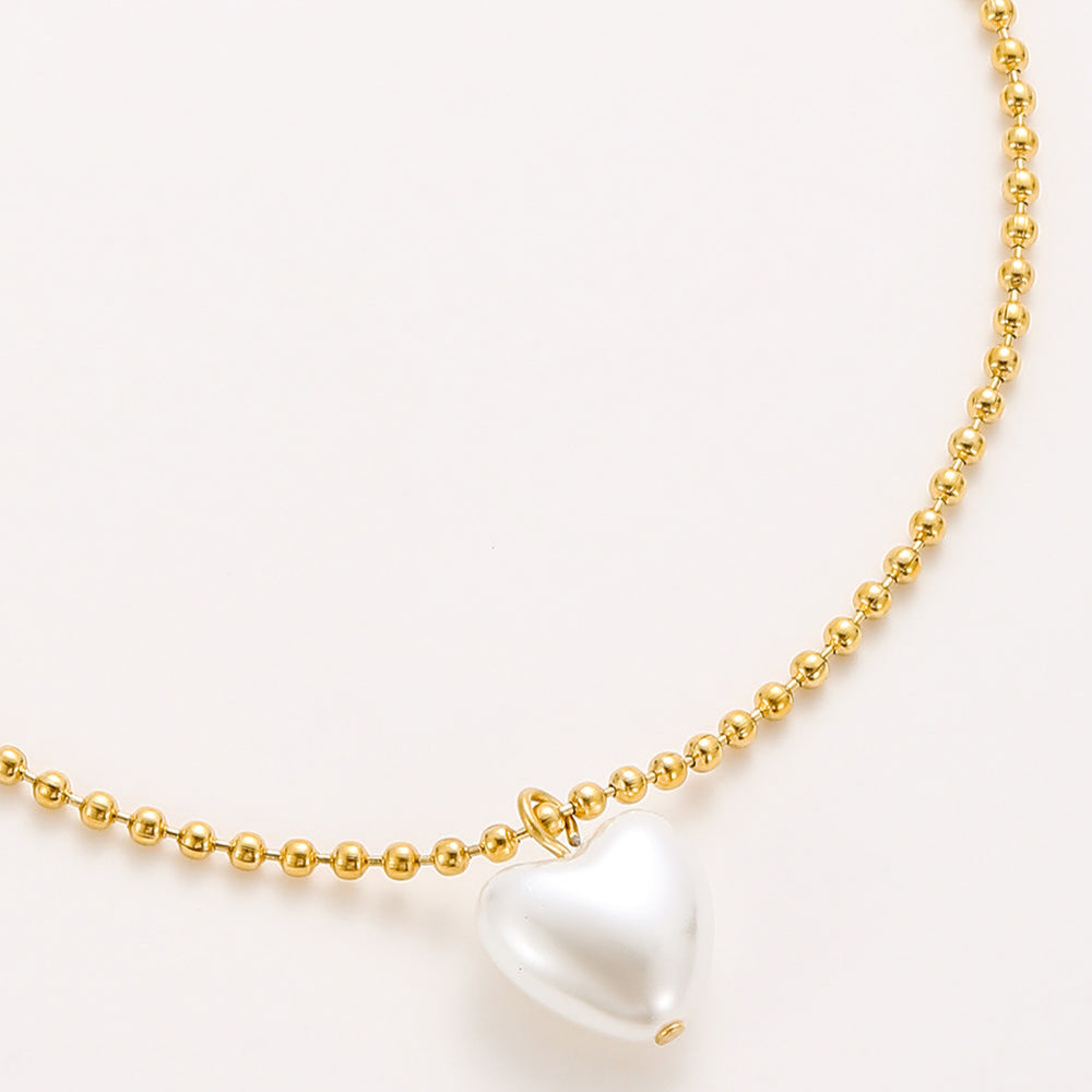 Necklace Heart of Pearls