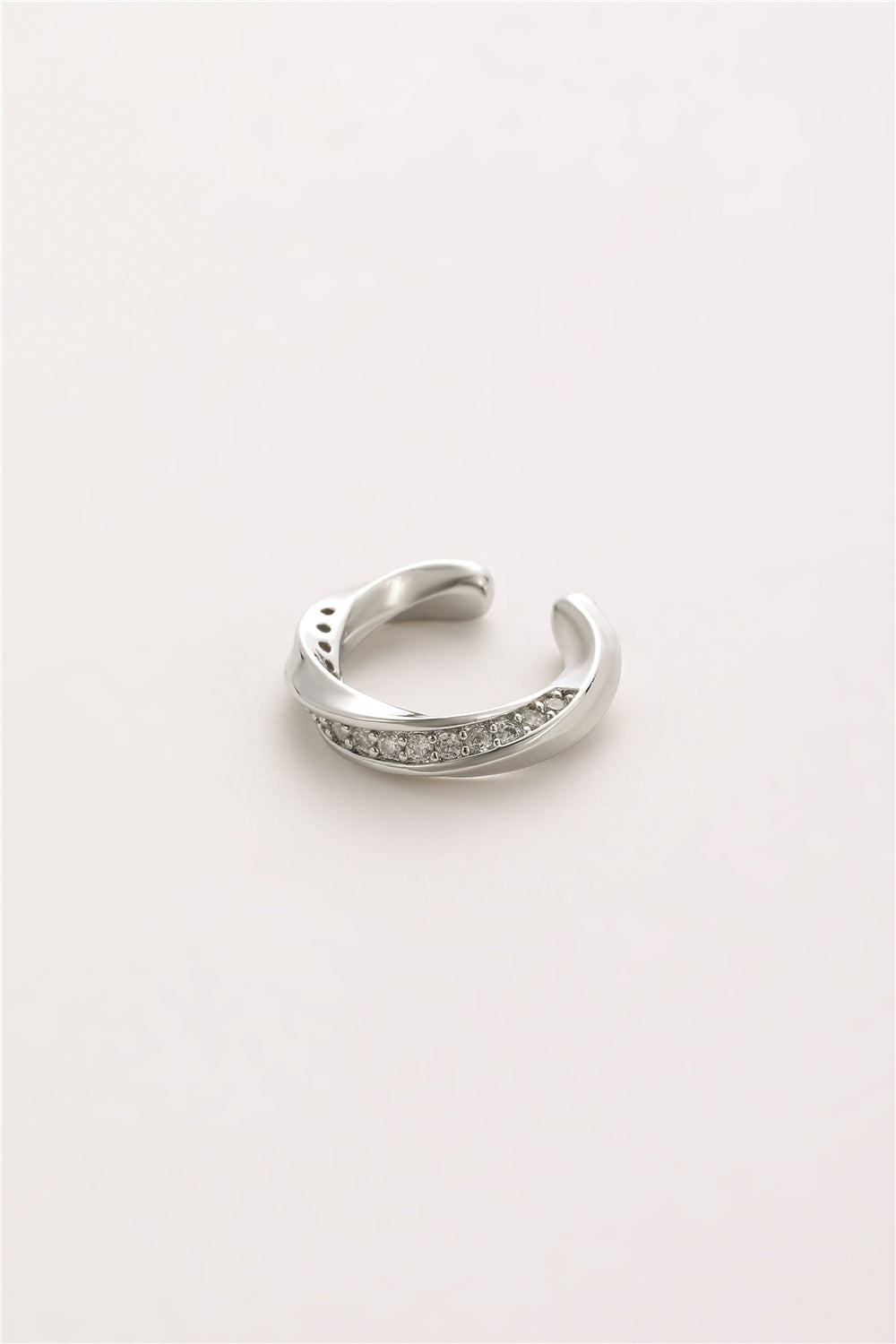 Boucle d'oreille élégante en zircone