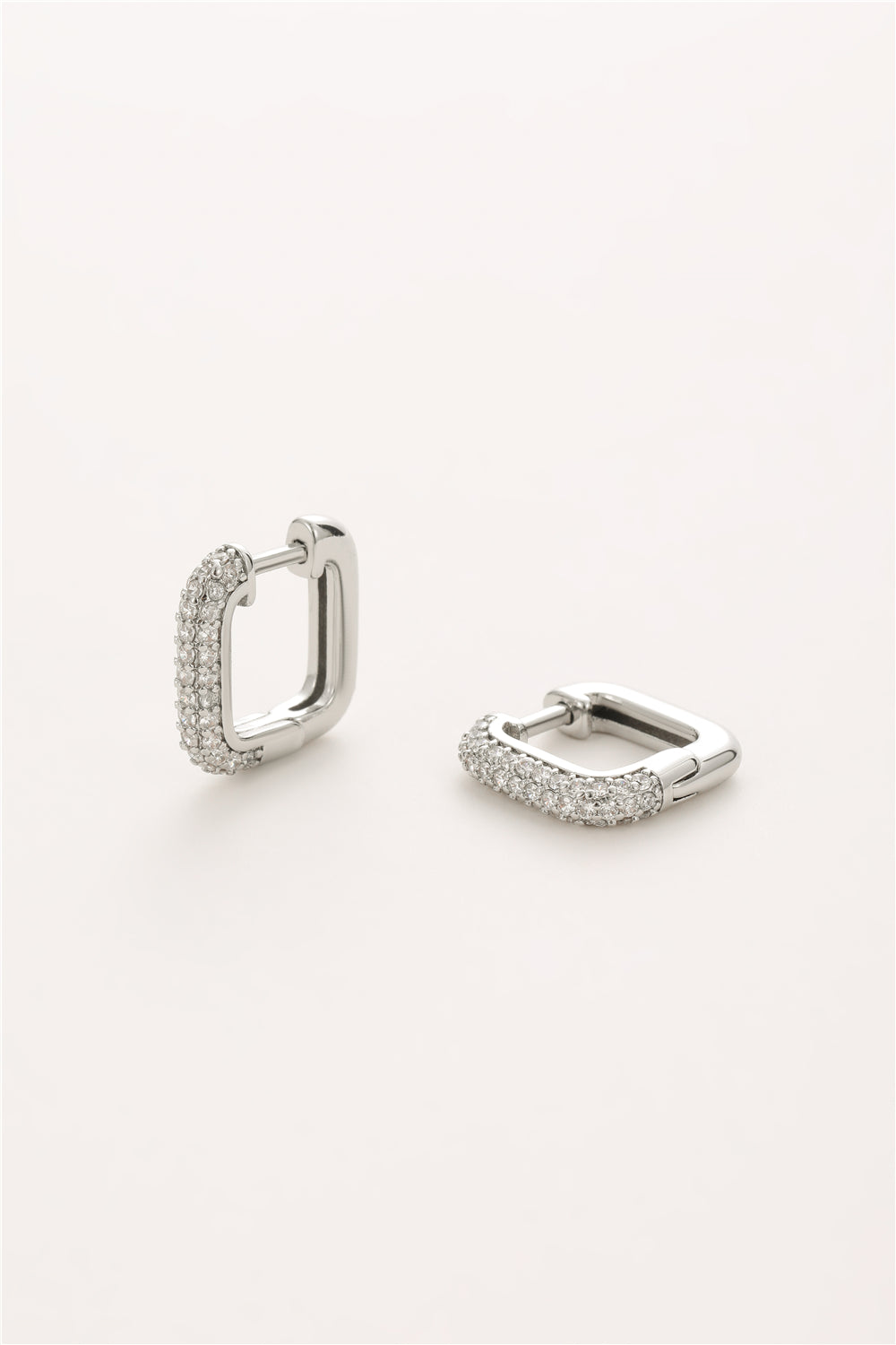 Mini Ovale Strass-Ohrringe