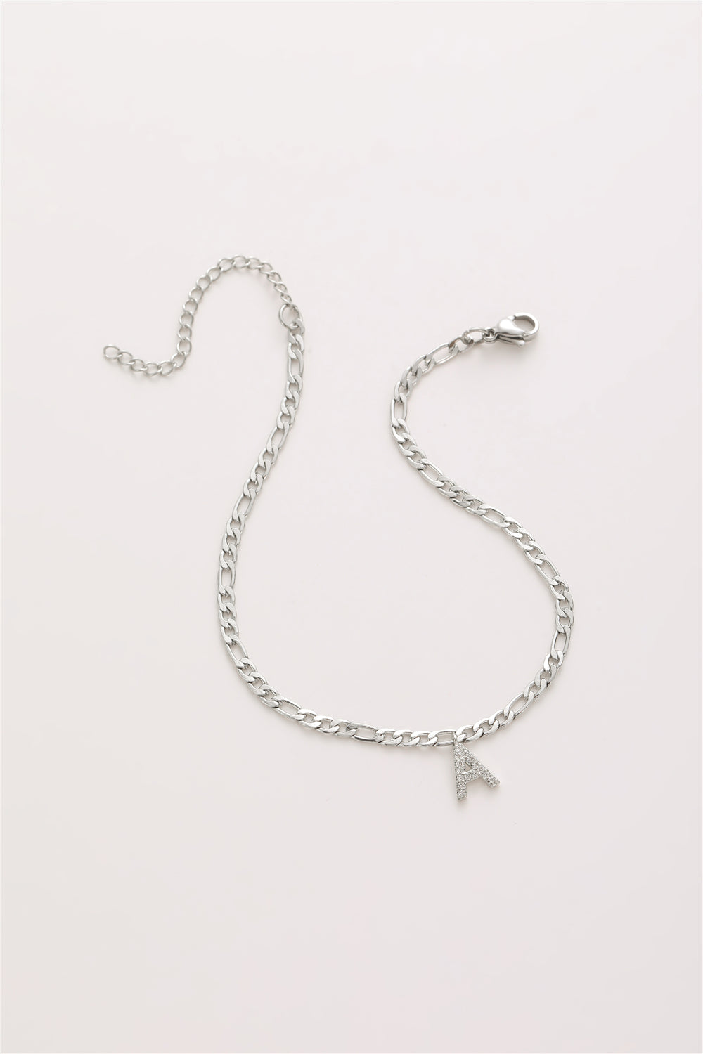 Figaro anklet with letter