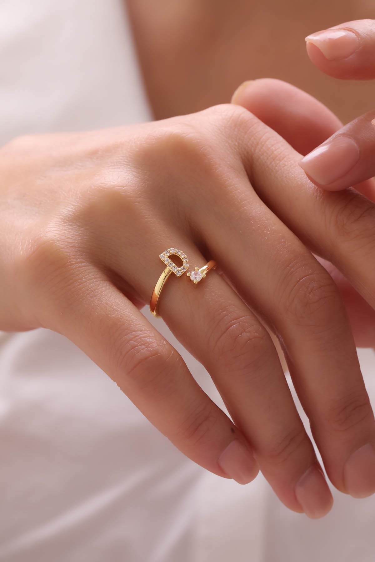 Ring Elegant with letter