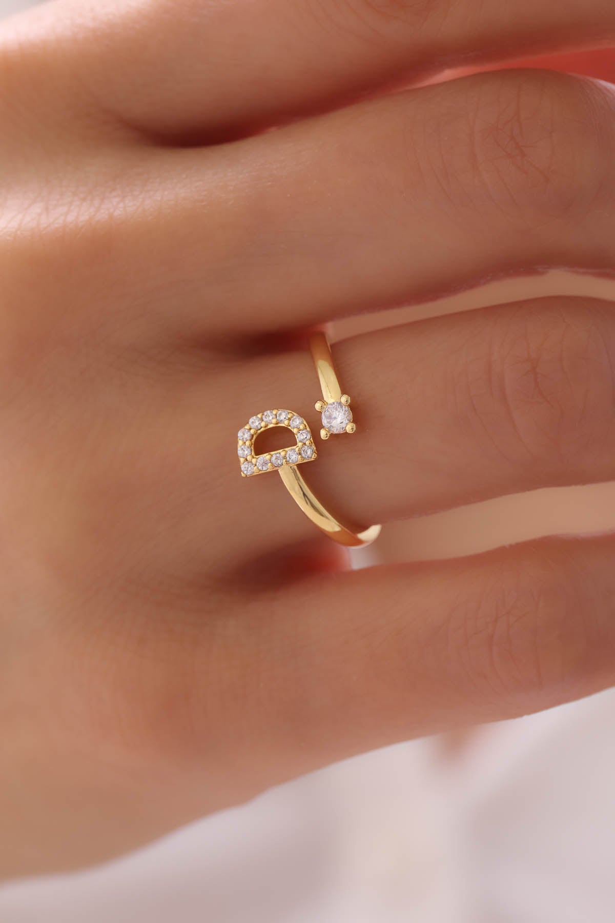 Ring Elegant with letter