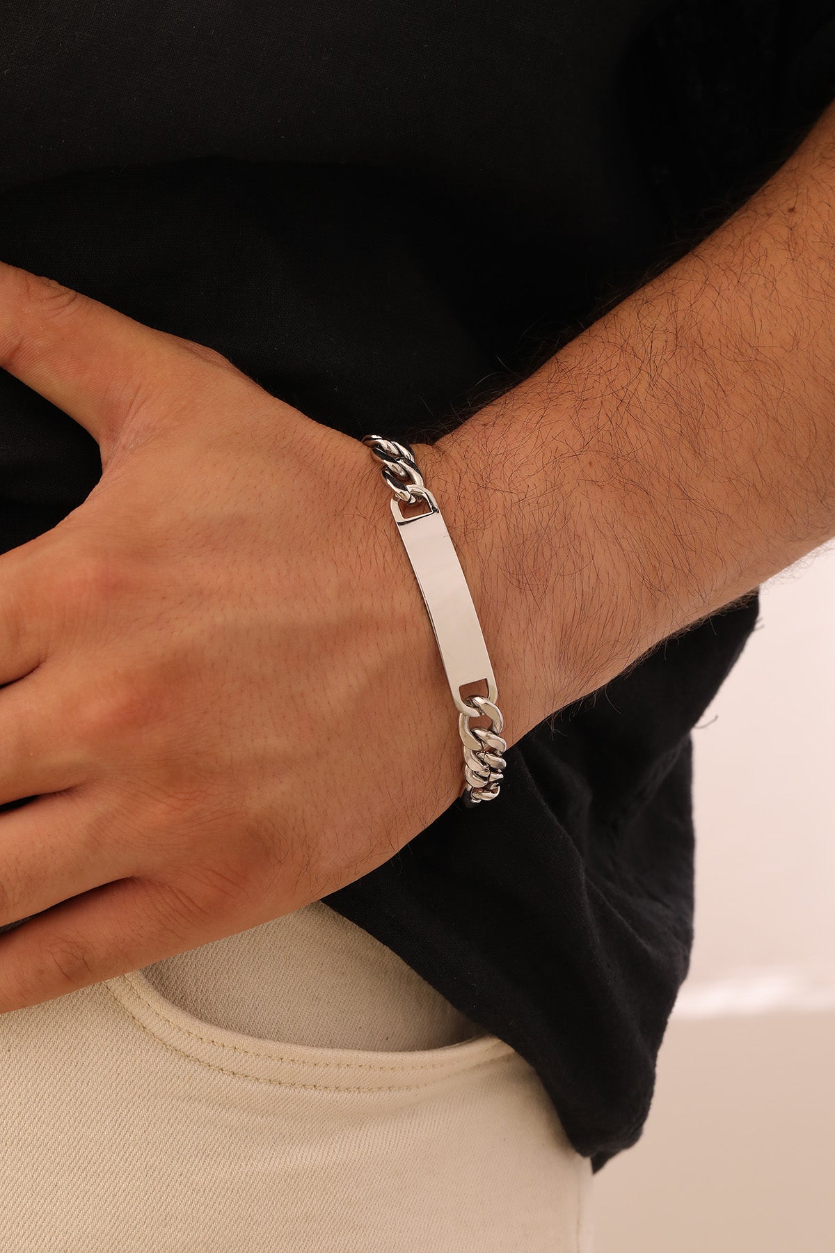 ID partner bracelet with engraving