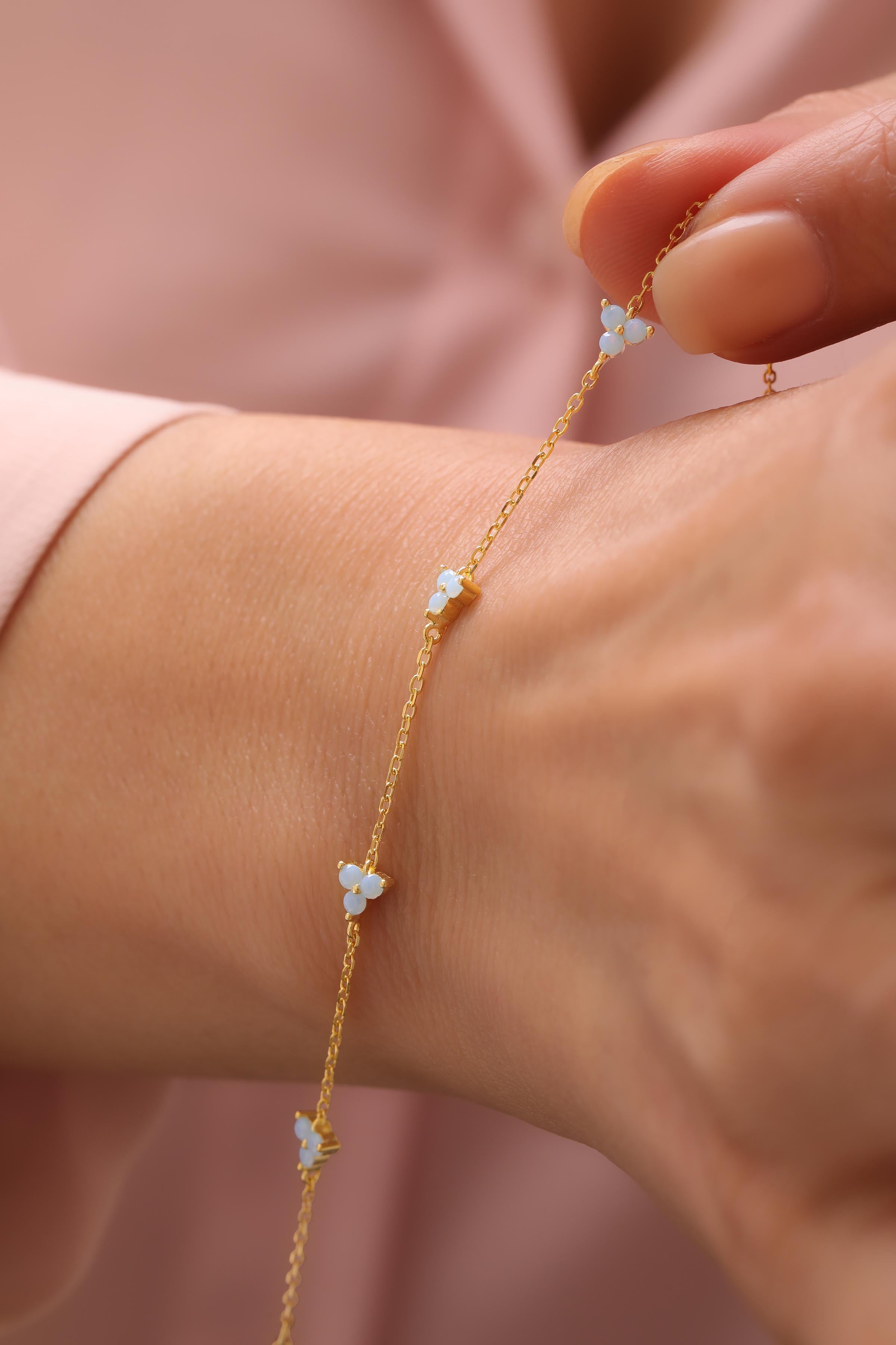 Blue Lilia Armband