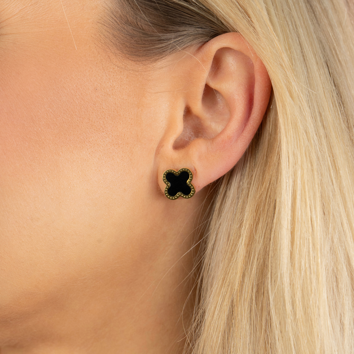 Boucles d'oreilles bénies