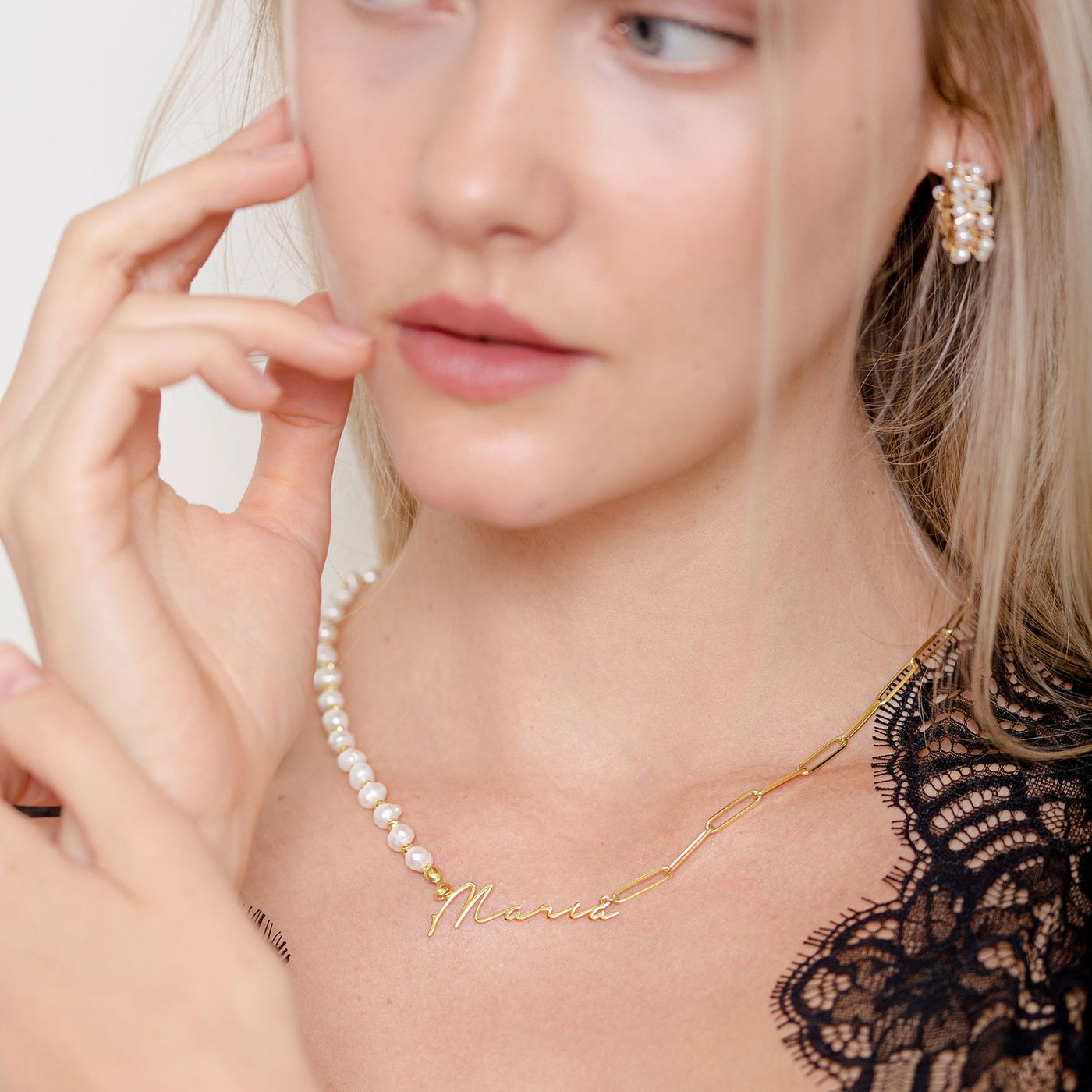 Namenskette Semi Pearls (7025737105593)