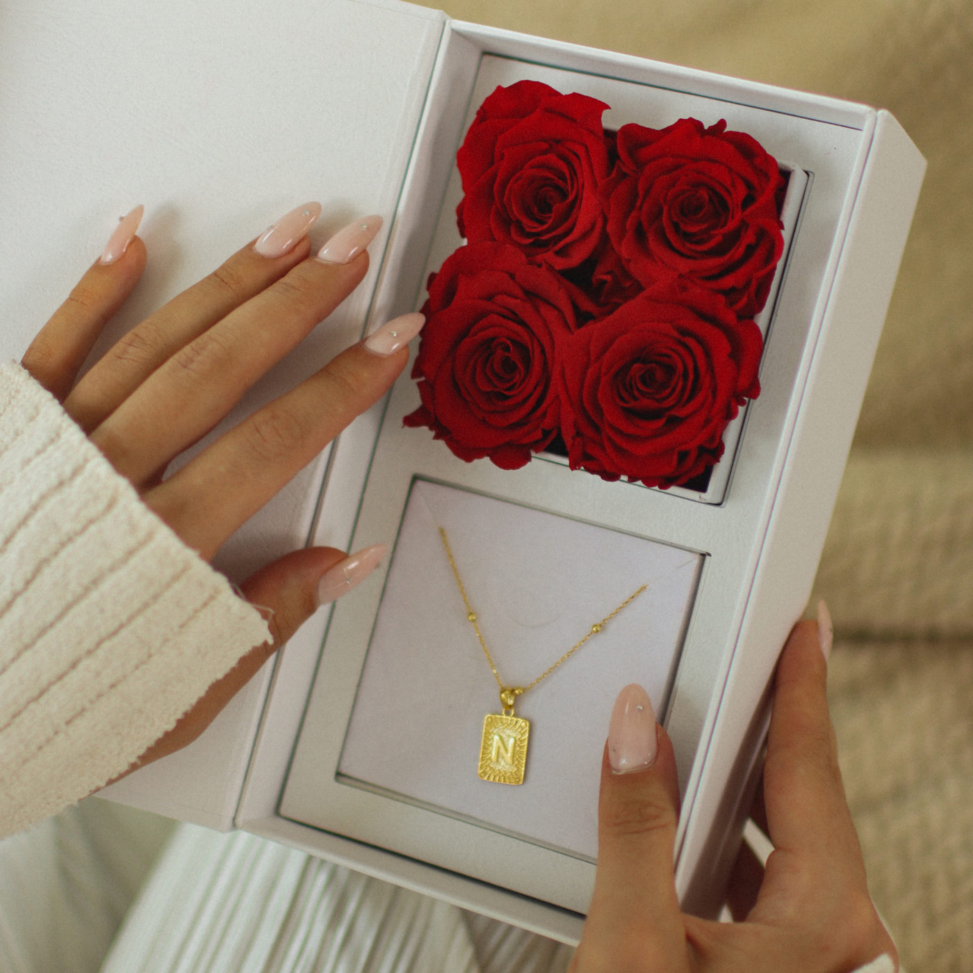 Roses gift box