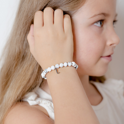 Pearls Kids bracelet with letter