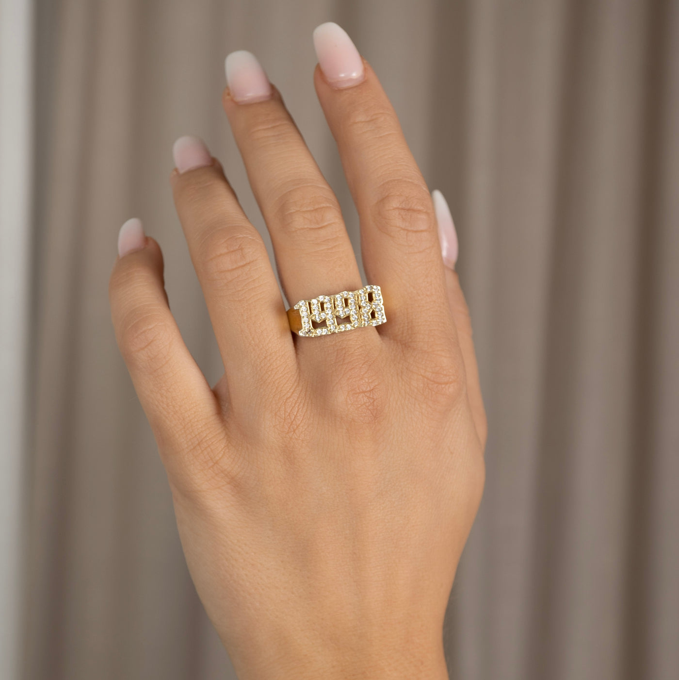 Ring Jahreszahl Gothic mit Zirkonia