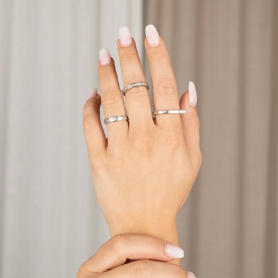 Modern Curve Ring